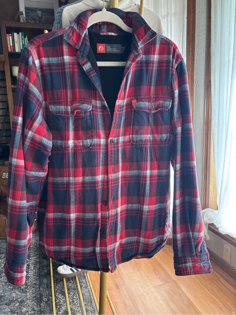 The American Outdoorsman Men’s Red & Navy Plaid Flannel Jacket